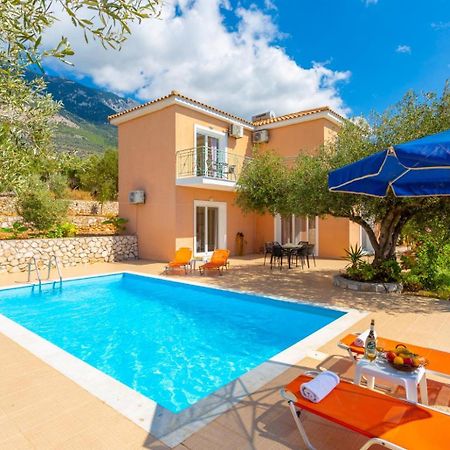 Villa Eri Vlachata ภายนอก รูปภาพ